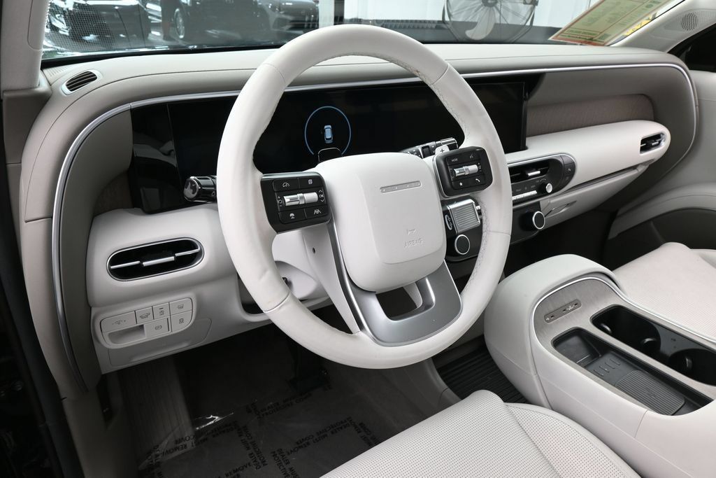 Used 2026 Hyundai Palisade SEL FWD image 11