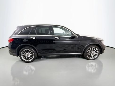 Used 2018 Mercedes-Benz GLC 300 4MATIC image 8