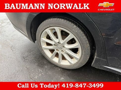 Used 2013 Toyota Avalon XLE Touring FWD image 7