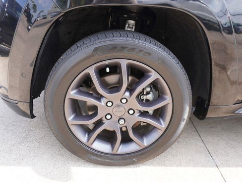 Used 2020 Jeep Grand Cherokee High Altitude AWD/4WD image 29