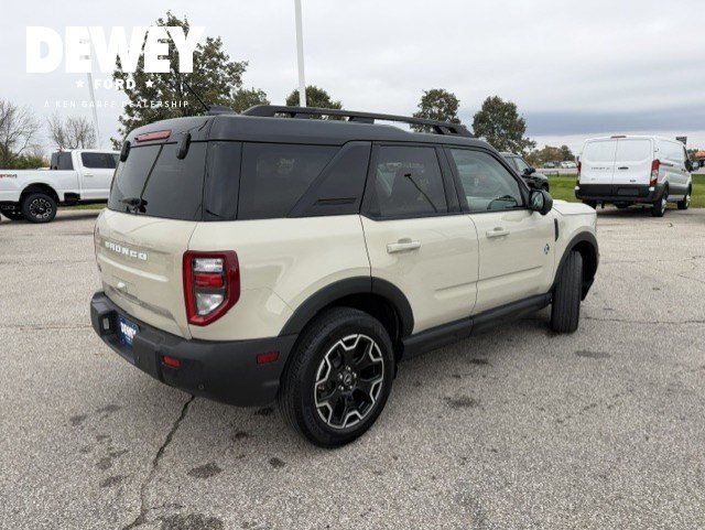 Used 2025 Ford Bronco Sport Outer Banks w/ Outer Banks Tech Package+ AWD/4WD image 8