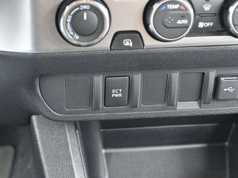 Used 2023 Toyota Tacoma SR AWD/4WD image 24