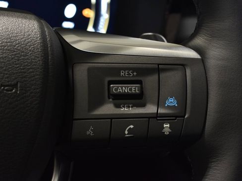 Used 2026 INFINITI QX60 Luxe w/ Family Package image 23