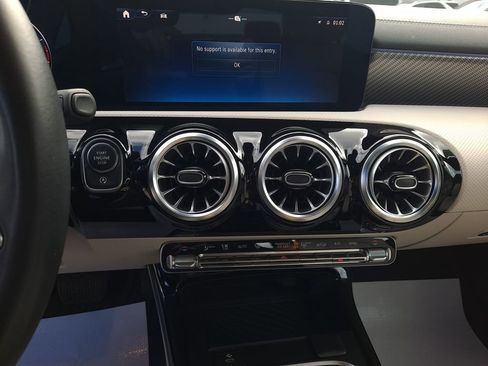 Certified 2025 Mercedes-Benz CLA 250 4MATIC image 18