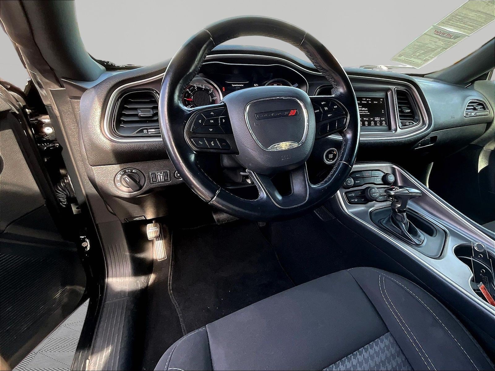 Used 2021 Dodge Challenger SXT RWD image 8