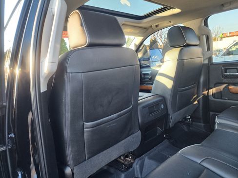 Used 2019 Chevrolet Silverado 2500 High Country w/ Duramax Plus Package image 17