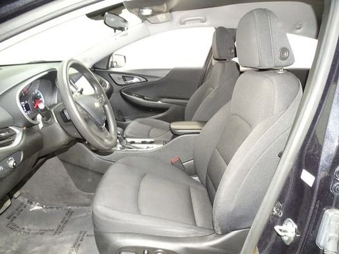 Used 2023 Chevrolet Malibu LT image 9