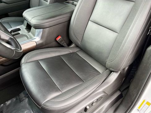 Used 2024 Chevrolet Silverado 1500 LT Trail Boss w/ Convenience Package II AWD/4WD image 20