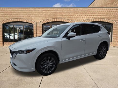 New 2025 MAZDA CX-5 AWD 2.5 S w/ Premium Plus Pkg image 8