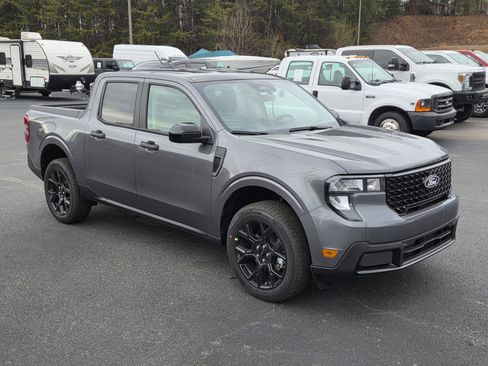 New 2026 Ford Maverick XLT w/ Black Appearance Package image 20