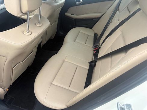 Used 2012 Mercedes-Benz E 350 Sedan w/ Lane Tracking Pkg image 20