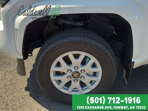 Certified 2024 Toyota Tacoma SR image 9