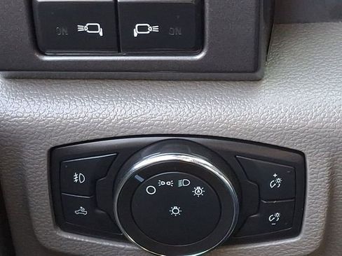 Used 2022 Ford F250 XLT w/ XLT Value Package image 24