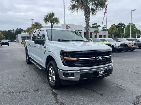 Used 2025 Ford F150 XLT w/ Equipment Group 301A Standard AWD/4WD image 2