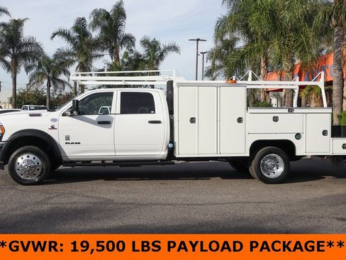 Used 2021 RAM 5500 Tradesman w/ Chrome Appearance Group image 5