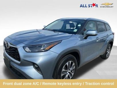 Used 2023 Toyota Highlander XLE