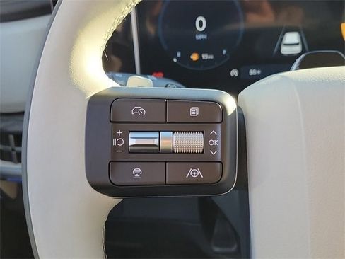 New 2025 Hyundai Santa Fe Calligraphy image 4