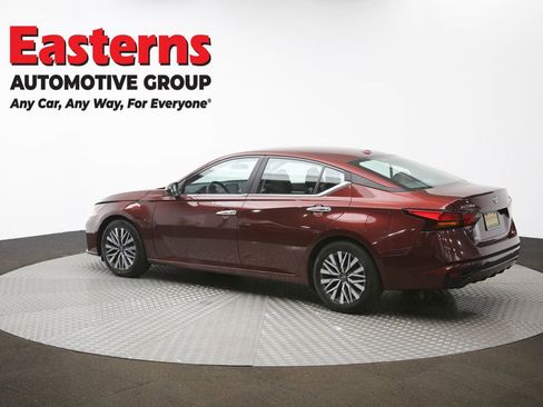 Used 2023 Nissan Altima 2.5 SV image 62