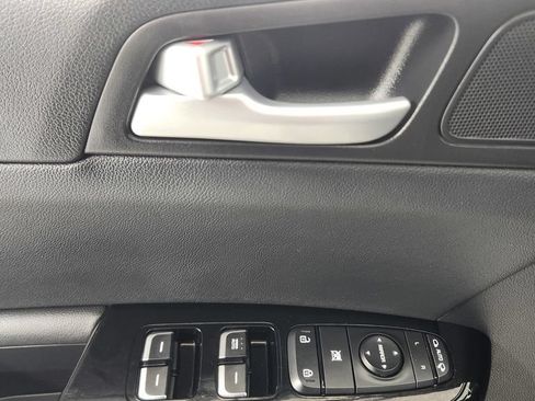 Used 2020 Kia Sportage EX w/ EX Technology Package AWD/4WD image 20