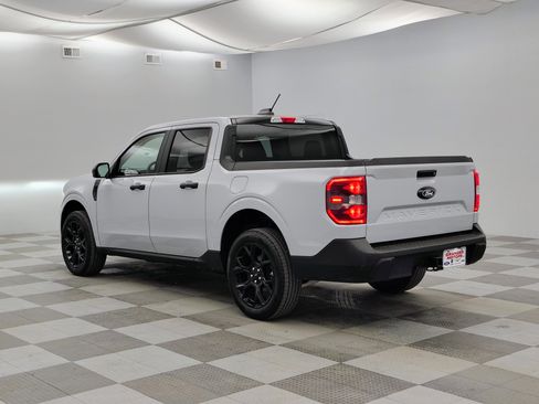 Used 2025 Ford Maverick XLT w/ Black Appearance Package AWD/4WD image 8