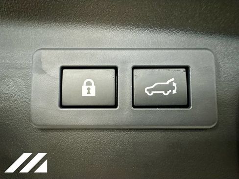 Used 2026 Subaru Outback Limited AWD/4WD image 29