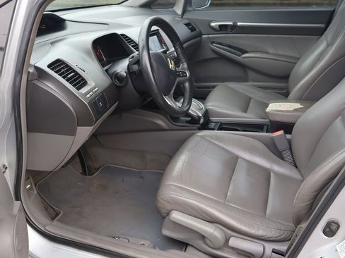 Used 2010 Honda Civic EX-L image 4