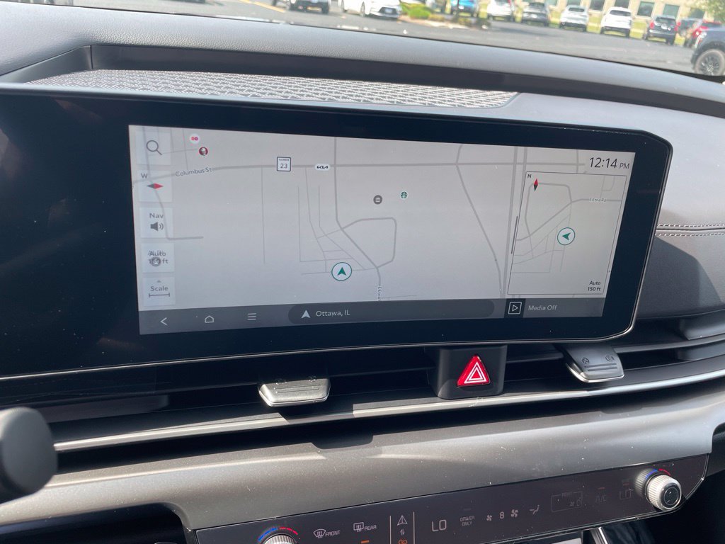New 2027 Kia Carnival SX FWD image 22