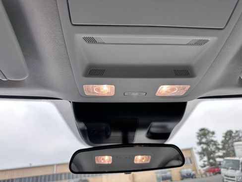 Used 2025 Ford Maverick XLT w/ XLT Luxury Package image 35