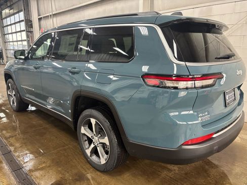 New 2026 Jeep Grand Cherokee L Limited w/ Luxury Tech Group II image 6