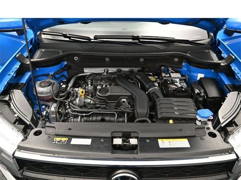 Used 2024 Volkswagen Taos SE image 35