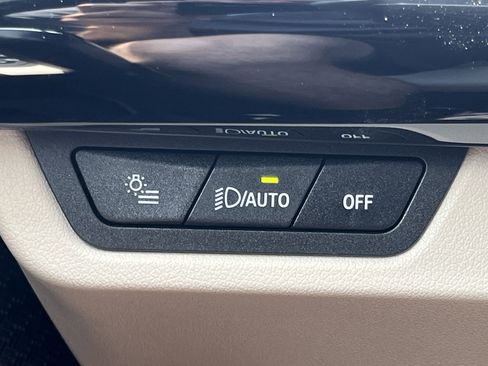 New 2025 BMW X1 xDrive28i w/ Convenience Package image 16