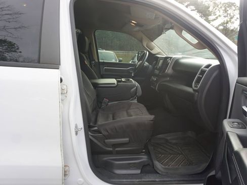 Used 2019 RAM 1500 Big Horn image 14