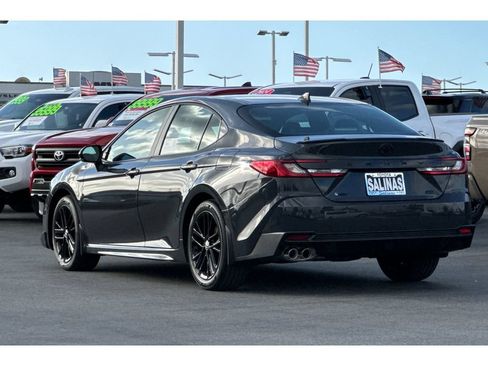 New 2026 Toyota Camry SE FWD image 6