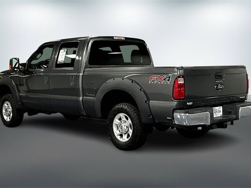 Used 2015 Ford F250 XLT w/ FX4 Off-Road Package image 3