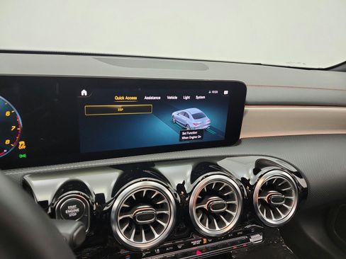 Used 2023 Mercedes-Benz CLA 250 image 13