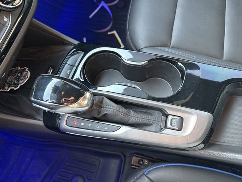 Used 2025 Buick Envista Sport Touring w/ Experience Buick Package image 15