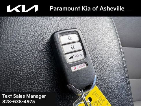 Used 2016 Honda CR-V Touring image 27