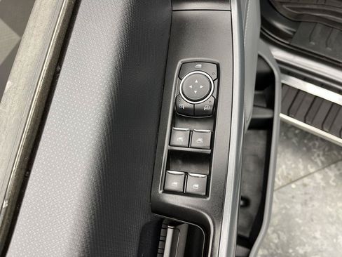 Certified 2022 Ford F150 XLT w/ XTR Package AWD/4WD image 8