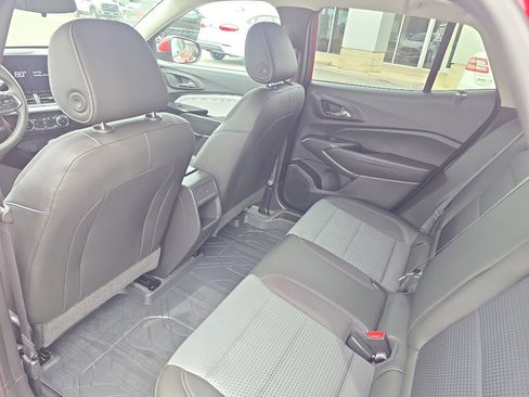 Used 2026 Chevrolet Trax LT w/ Driver Confidence Package FWD image 7