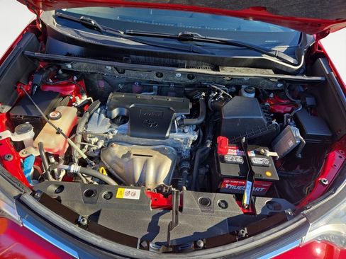 Used 2017 Toyota RAV4 XLE image 18