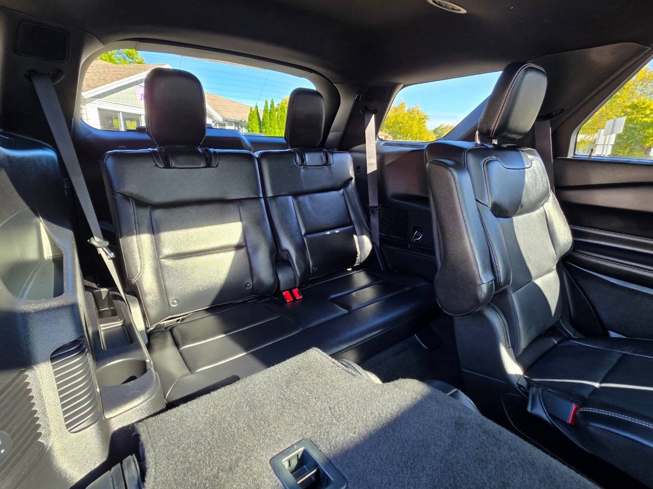 Used 2020 Ford Explorer ST w/ ST Street Pack AWD/4WD image 23