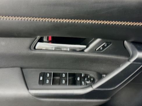 Used 2025 MAZDA CX-50 AWD 2.5 S w/ Premium Plus Pkg image 15