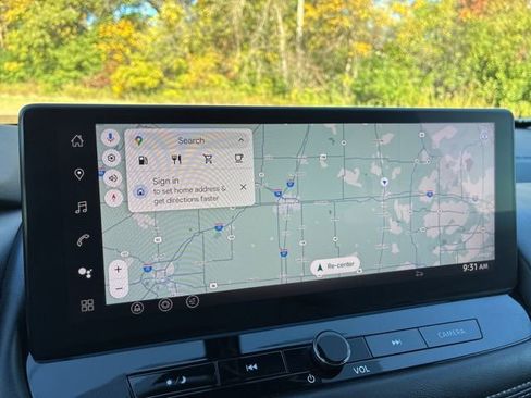 Used 2025 Nissan Rogue Platinum image 30