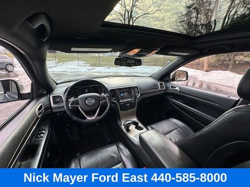 Used 2015 Jeep Grand Cherokee Limited w/ Luxury Group II image 25