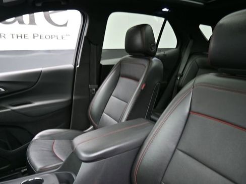 Used 2023 Chevrolet Equinox RS w/ RS Leather Package FWD image 16