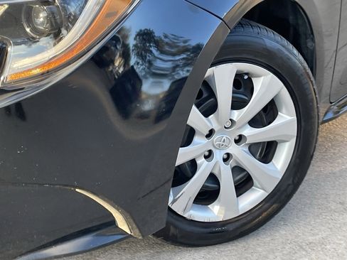 Used 2024 Toyota Corolla LE image 8