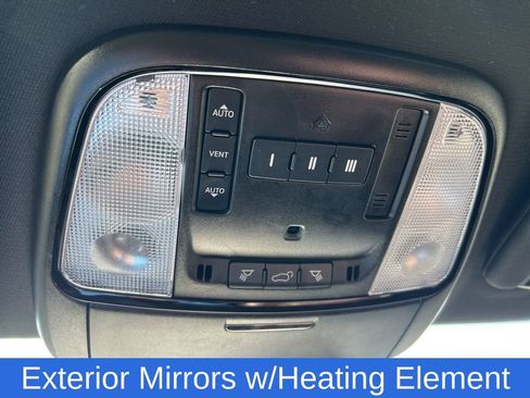 Used 2023 Dodge Durango GT image 34