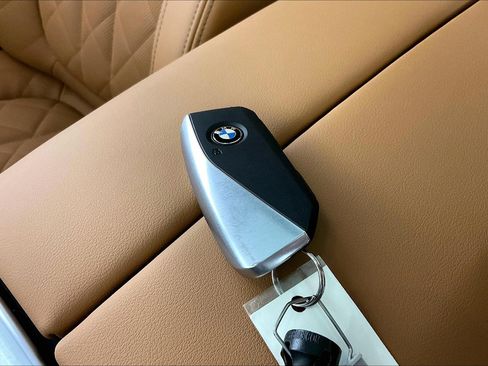 Certified 2026 BMW X5 xDrive40i w/ M Sport Package AWD/4WD image 27