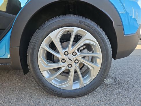 New 2027 Chevrolet Bolt LT w/ Comfort Package image 16