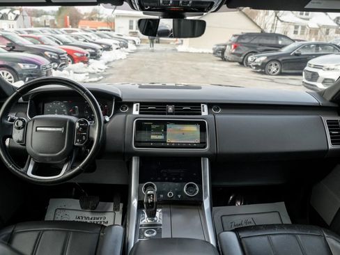 Used 2019 Land Rover Range Rover Sport HSE image 14